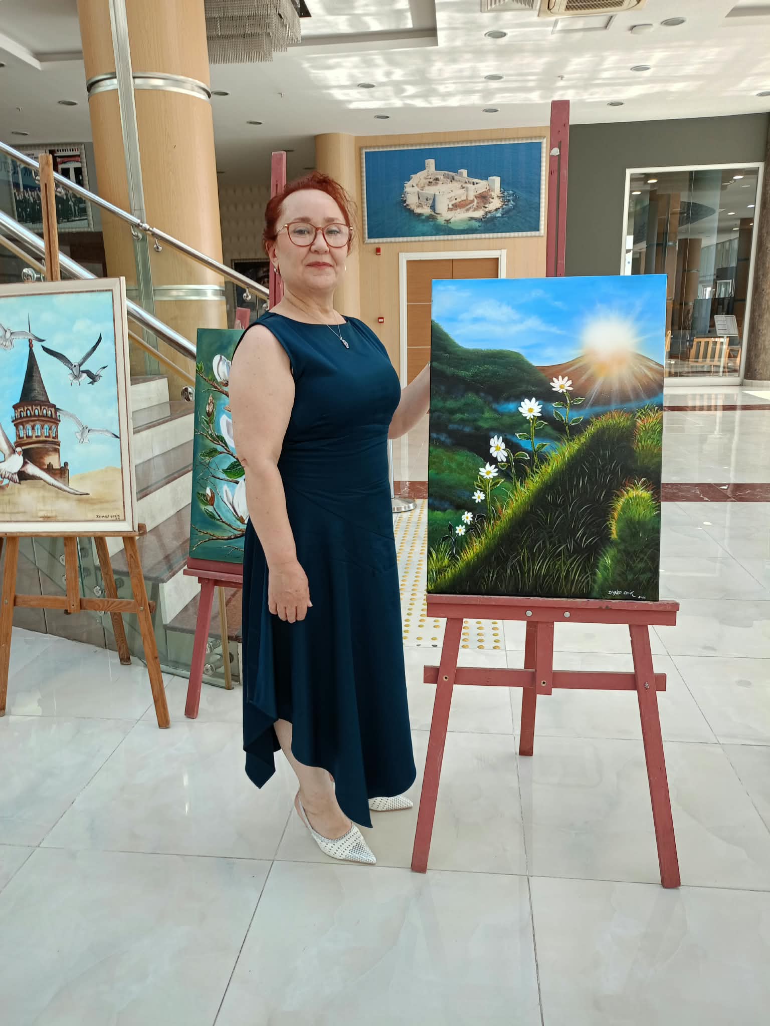 Zeynep Çelik Sergi Kareleri